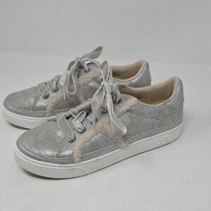 Ugg K Allana Girls Fur Leather Sneakers Silver Metallic 1094487K Size 4